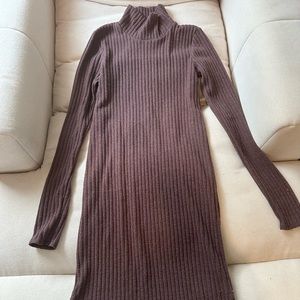 Aritzia dress